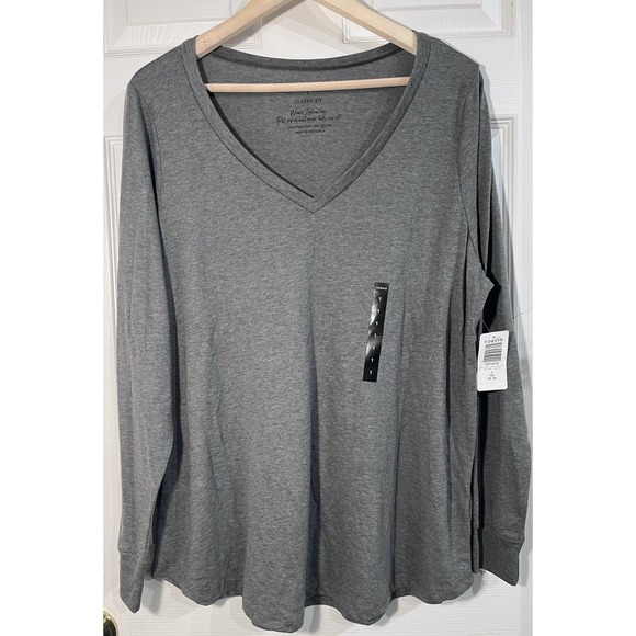 torrid Tops - Torrid Girlfriend Tee 1X Gray V-Neck Long Sleeve Classic Fit NWT Plus Size
